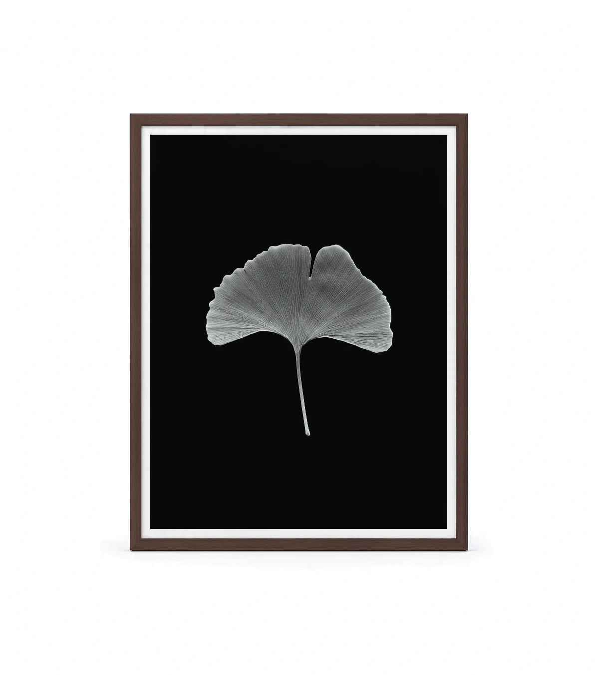 The Ginko Horizon, 90 &times; 70 cm, an ePaper display in a solid wood frame.